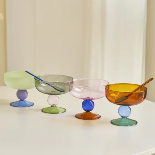 Verre Coloré – Design Moderne