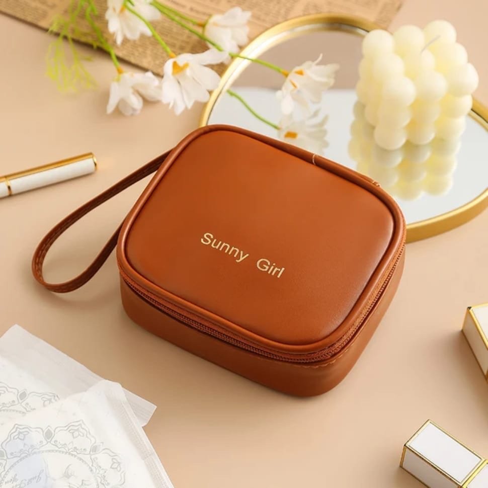 Mini Sacoche Intime Femme – Discrète, Élégante et Pratique