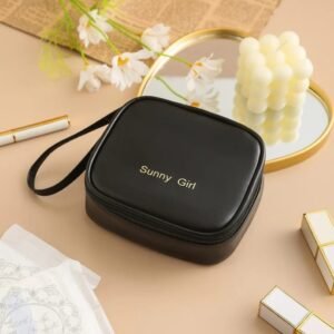 Mini Sacoche Intime Femme – Discrète, Élégante et Pratique noir